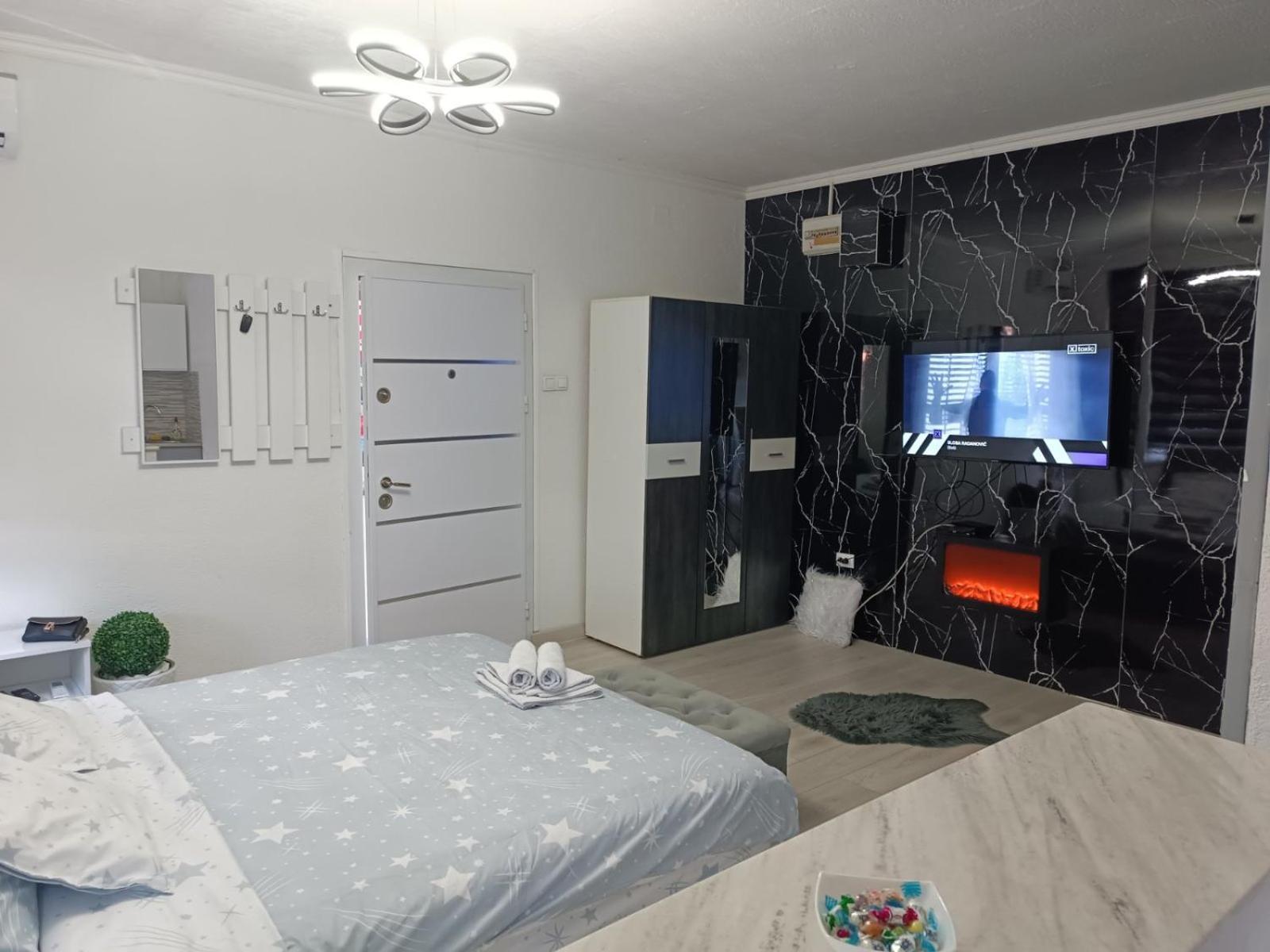 Apartman U Centru Šid エクステリア 写真